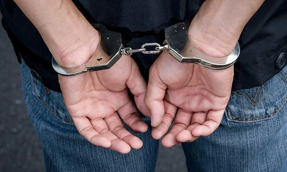 Θεσσαλονίκη: Καταδικάστηκε 21χρονος που ξυλοκόπησε μέχρι θανάτου 88χρονη για να τη ληστέψει